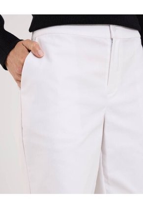Bermuda Para Mujer  Color Blanco Marca Ostu #40100048