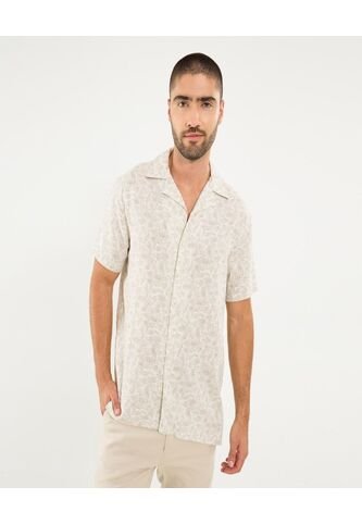 Camisa Para Hombre Manga Corta Sin Bolsillo Cuello Resort Color Beige Marca Ostu #60010829 Ostu