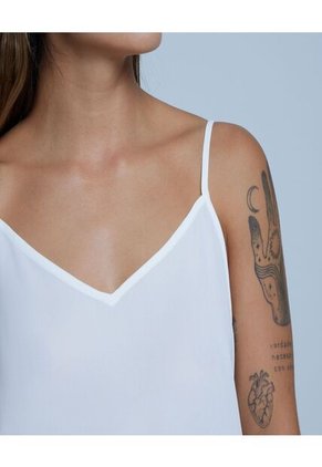 Blusa Para Mujer Manga Sisa Color Crema Marca Ostu #40120948