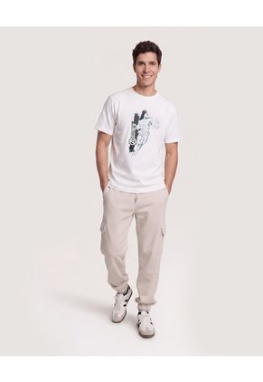 Camiseta Avengers Power Para Hombre Crema Ostu