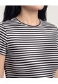 Camiseta Crop Básica  Para Mujer Negro Ostu de Ostu