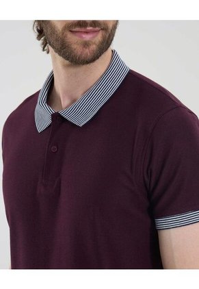 Polo Para Hombre Cuello Tejido Sin Bolsillo Color Morado Marca Ostu #60110807