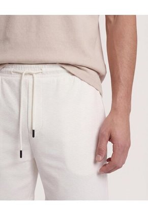 Bermuda Para Hombre Jogger Corto Color Crema Marca Ostu #60100476