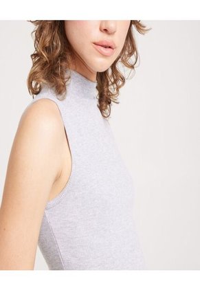 Camiseta Para Mujer Manga Sisa Color Gris  Marca Ostu #40091510