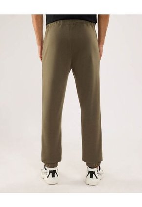 Pantalón Para Hombre Jogger Color Verde Marca Ostu #60070515