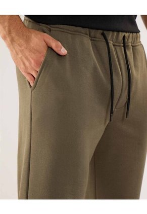 Pantalón Para Hombre Jogger Color Verde Marca Ostu #60070515