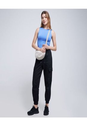 Pantalon Para Mujer Jogger Color Negro Marca Ostu #40070589