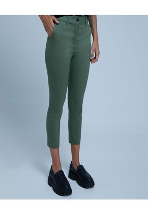 Pantalon Para Mujer Capri Color Verde  Marca Ostu #40070560