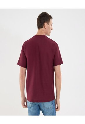 Camiseta Para Hombre Manga Corta Cuello Redondo Color Vino Marca Ostu #60091702