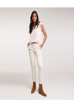 Pantalon Para Mujer Chino Color Marfil Marca Ostu #40070345