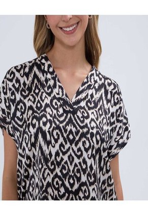 Blusa Para Mujer Manga Corta Color Negro Marca Ostu #40121052