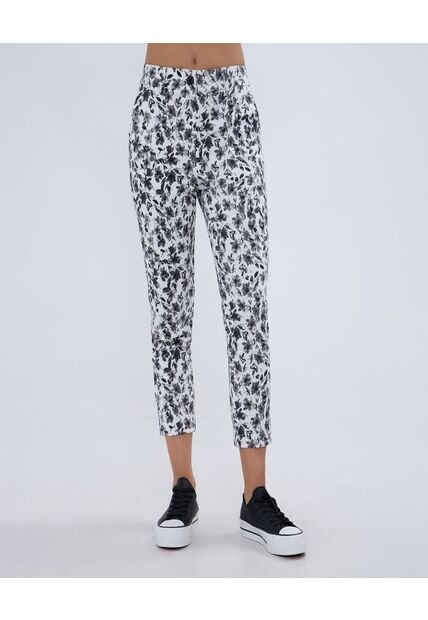 Pantalon Para Mujer Capri Color Negro Marca Ostu #40070687