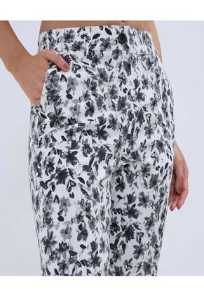 Pantalon Para Mujer Capri Color Negro Marca Ostu #40070687