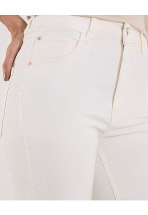 Jean Para Mujer Crop Flare Color Crudo Marca Ostu #40160611