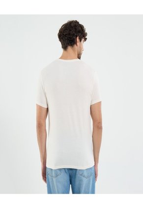 Camiseta Para Hombre Manga Corta Cuello Redondo Color Crema Marca Ostu #60091651