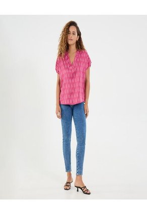 Blusa Para Mujer Manga Corta Color Vino Marca Ostu #40121163