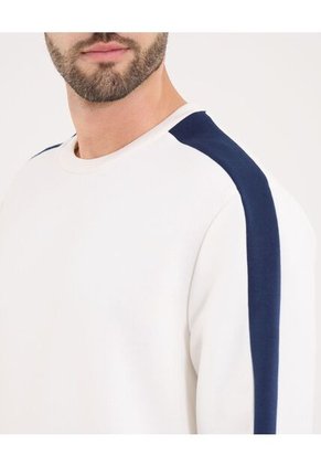 Buzo Para Hombre Cuello Redondo Color Crema Marca Ostu #60060561