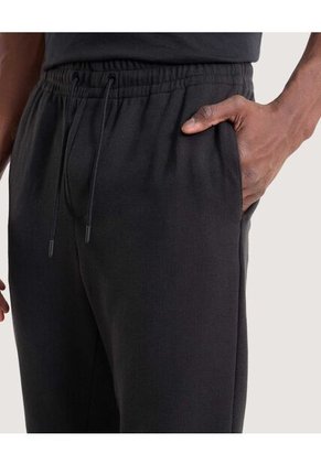Pantalón Para Hombre Jogger Color Negro Marca Ostu #60070480