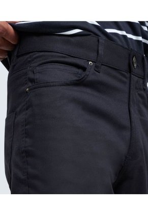 Pantalon Para Hombre 5 Bolsillos Color Negro Marca Ostu #60070226