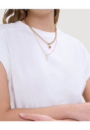 Camiseta Para Mujer Manga Sisa Color Crema Marca Ostu #40092245