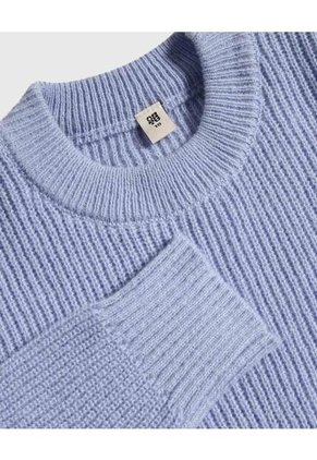 Saco Para Niña Cuello Redondo Color Celeste Marca Ostu #90330005