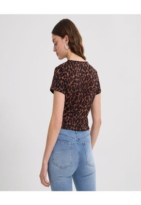 Camiseta Para Mujer Manga Corta Cuello Redondo Color Café Marca Ostu #40092417