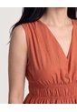 Blusa Escote V Fluida  Para Mujer Terracota Ostu de Ostu