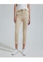 Pantalon Para Mujer Capri Color Camel Marca Ostu #40070524 de Ostu