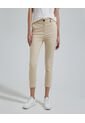 Pantalon Para Mujer Capri Color Camel Marca Ostu #40070524 de Ostu