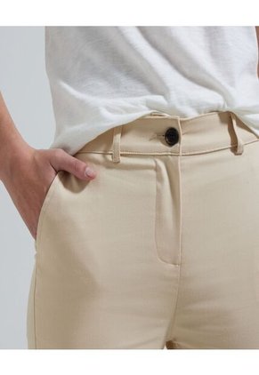 Pantalon Para Mujer Capri Color Camel Marca Ostu #40070524