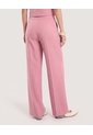 Pantalón Bota Ancha Con Textura  Para Mujer Rosado Ostu de Ostu