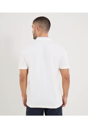 Polo Para Hombre Cuello Tejido Sin Bolsillo Color Crema Marca Ostu #60110844