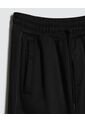Pantalon Para Hombre Jogger Color Negro Marca Ostu #60070391 de Ostu
