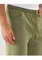 Jean Tipo Jogger  Para Hombre Verde Ostu de Ostu