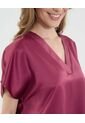 Blusa Para Mujer Manga Corta Color Vino Marca Ostu #40121162 de Ostu