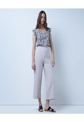 Blusa Para Mujer Manga Sisa Color Beige Marca Ostu #40120934