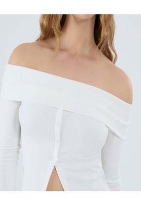 Camiseta Para Mujer Manga Larga Moda Color Crema Marca Ostu #40092457