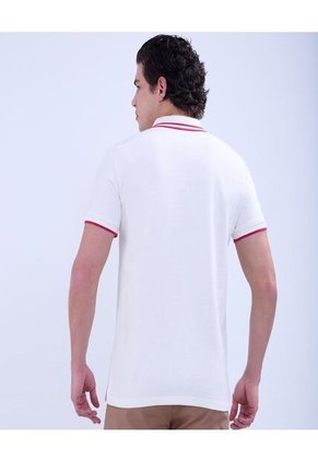 Polo Para Hombre Cuello Tejido Sin Bolsillo Color Crema Marca Ostu #60110709