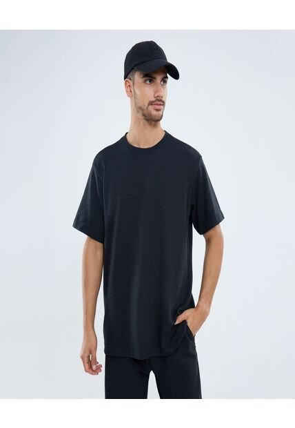 Camiseta Para Hombre Manga Corta Cuello Redondo Color Negro Marca Ostu #60091641