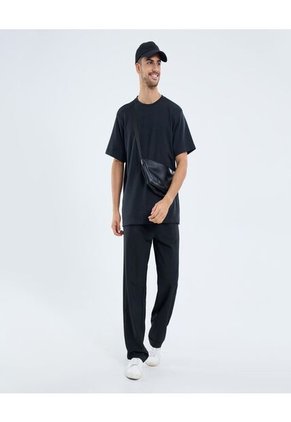 Camiseta Para Hombre Manga Corta Cuello Redondo Color Negro Marca Ostu #60091641