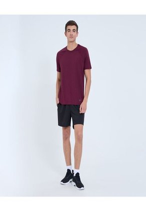 Camiseta Para Hombre Manga Corta Cuello Redondo Color Vino Marca Ostu #60091623