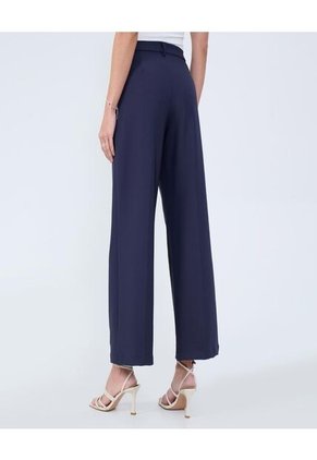 Pantalon Para Mujer  Color Azul Oscuro Marca Ostu #40070754