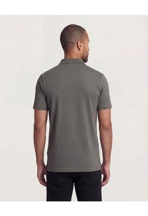 Polo Para Hombre Cuello Tejido Con Bolsillo Color Verde Marca Ostu #60110873