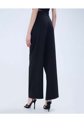 Pantalon Para Mujer  Color Negro Marca Ostu #40070656