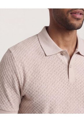 Polo  Para Hombre Cuello Tejido Sin Bolsillo Color Beige Marca Ostu #60110892