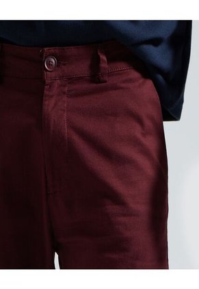 Pantalon Para Hombre Chino Color Vino Marca Ostu #60070245