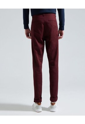 Pantalon Para Hombre Chino Color Vino Marca Ostu #60070245