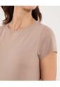 Camiseta Para Mujer Manga Corta Cuello Redondo Color Beige Marca Ostu #40092424 de Ostu