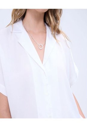 Camisa Para Mujer Manga Corta Color Crudo Marca Ostu #40010273