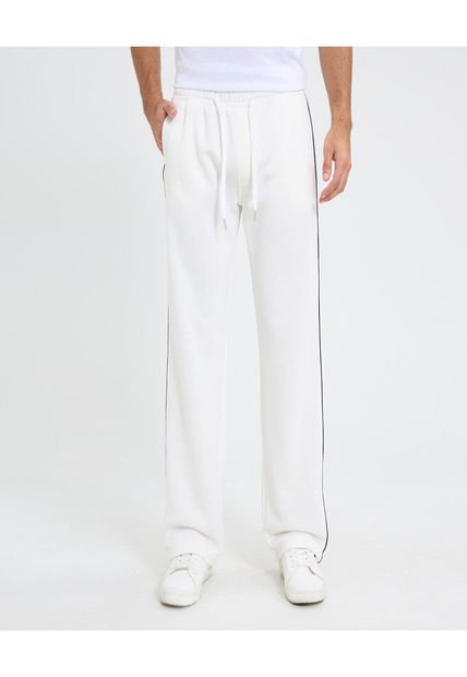 Pantalón Para Hombre Jogger Color Crema Marca Ostu #60070455